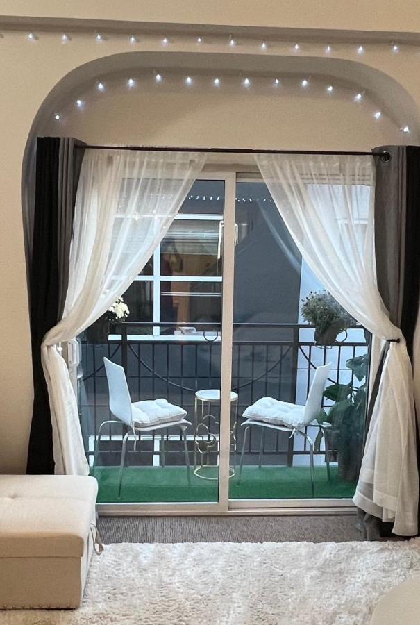 Cozy Downtown Condo Retreat With Space Needle View Seattle Bagian luar foto